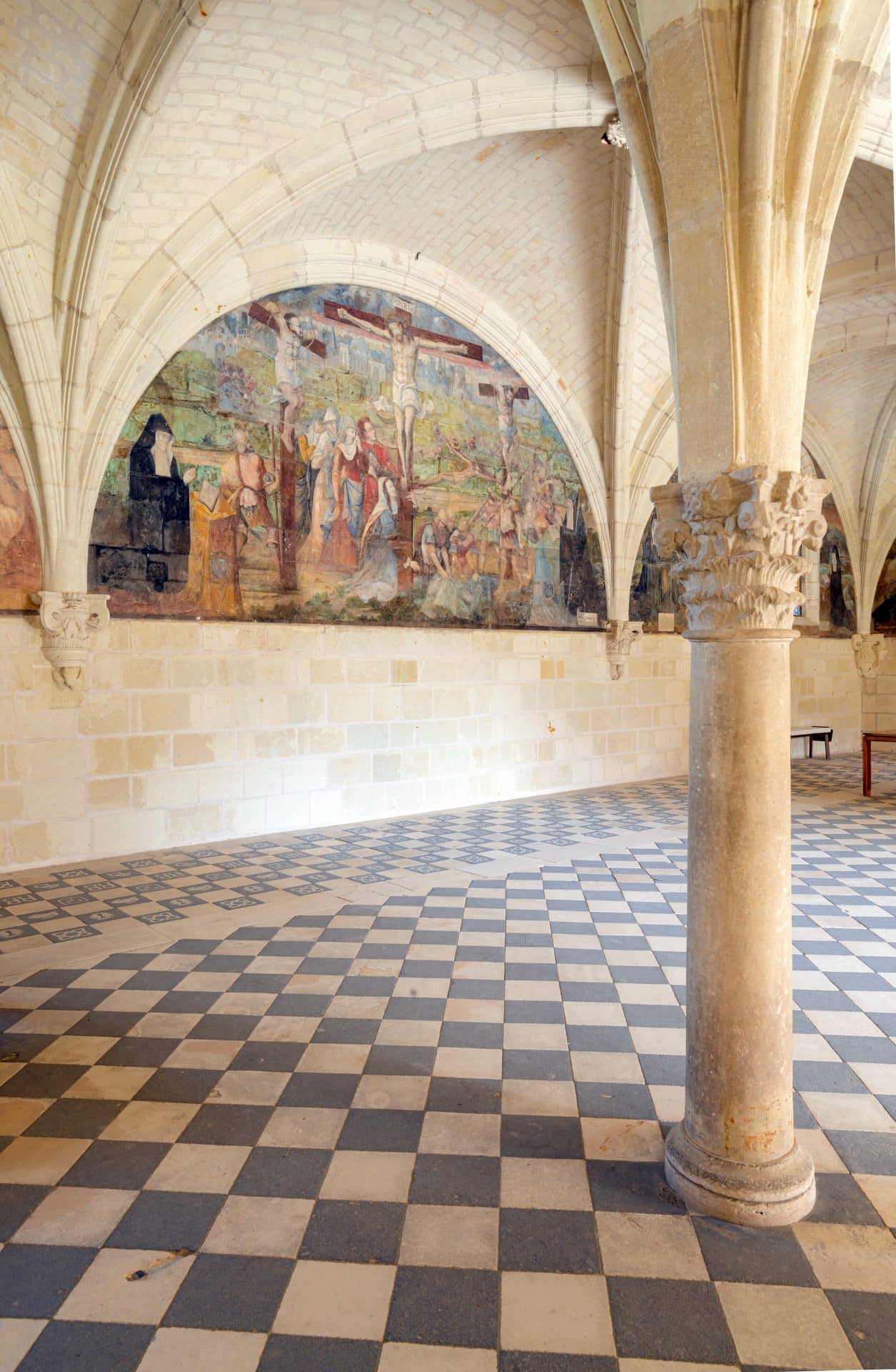 Peintures intérieurs salle du chapitre Fontevraud