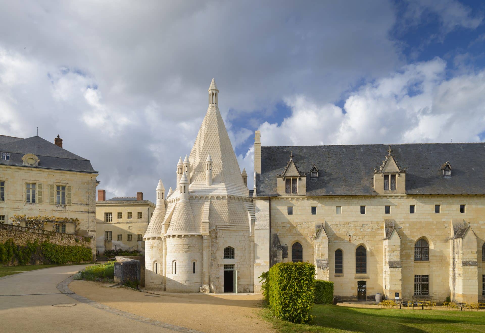 Cuisines romanes de jour Fontevraud
