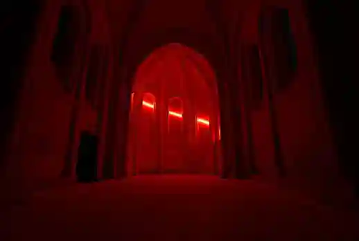 Œuvre de François Morellet à Fontevraud