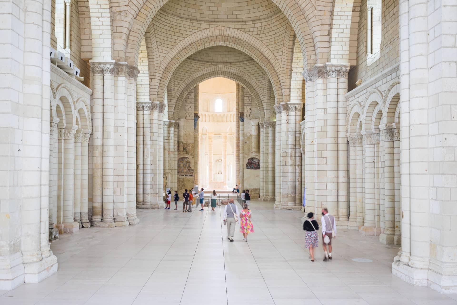 Intérieur de l'église abbatiale de l'abbaye de Fontevraud