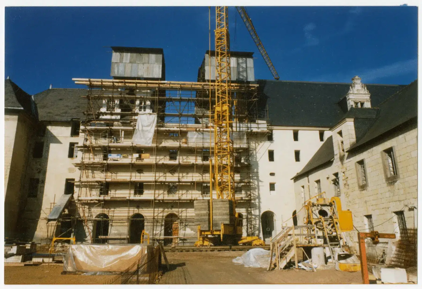 Noviciat façade nord Abbaye Fontevraud