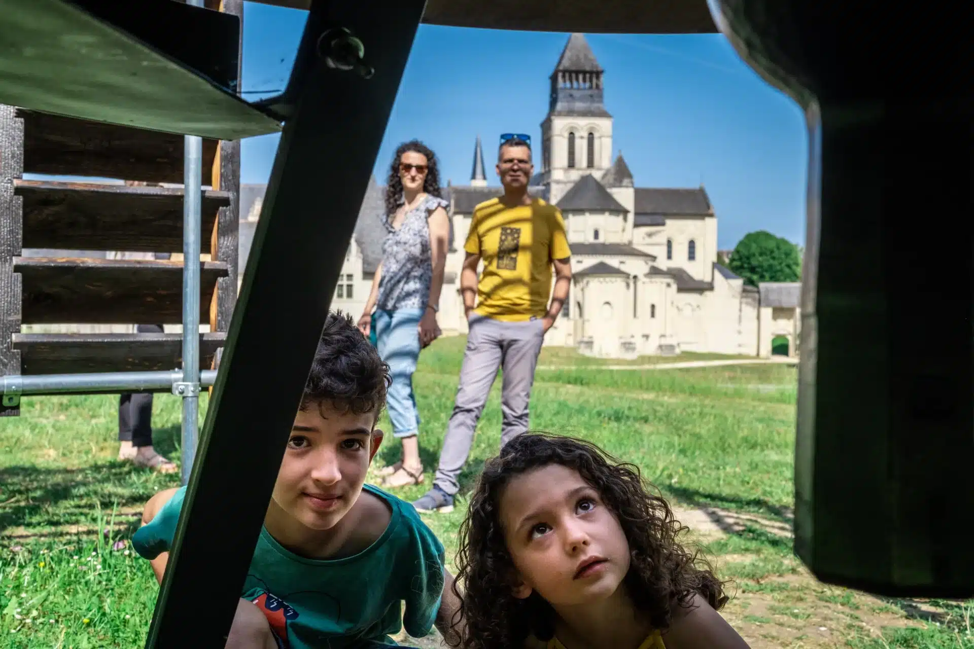 Enfants en visite à Fontevraud