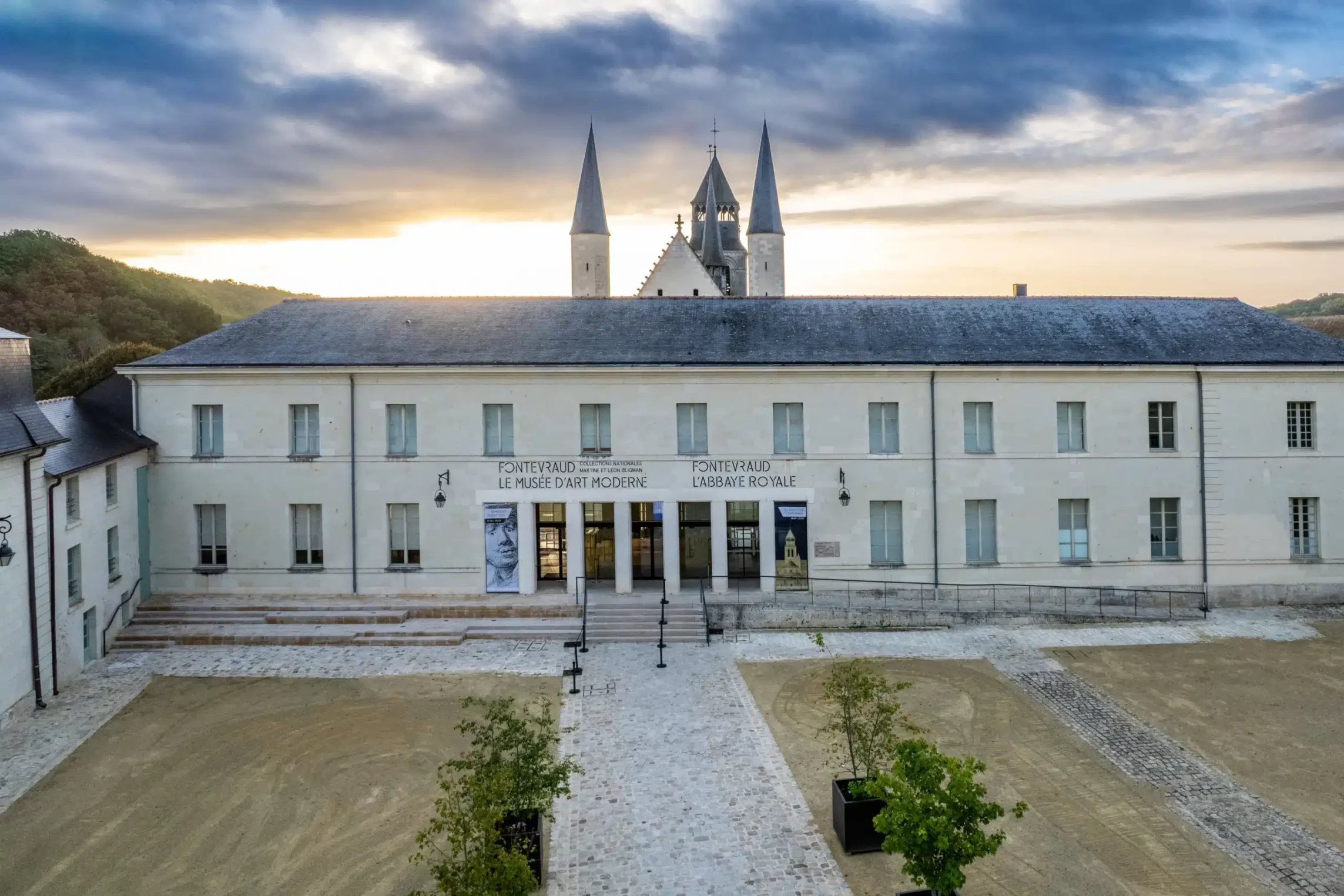 Entrée Abbaye royale de Fontevraud
